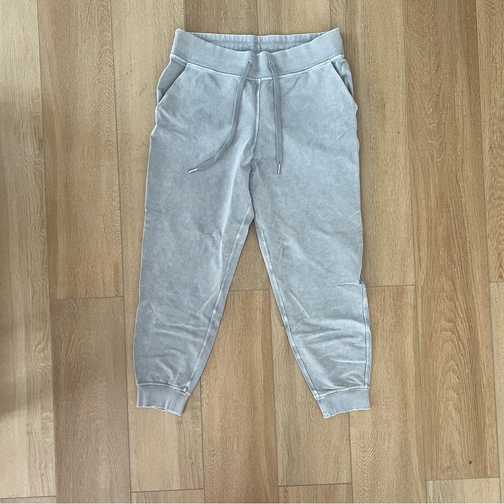 Lululemon - Soft Joggers - Size 12 Excellent Condition!
